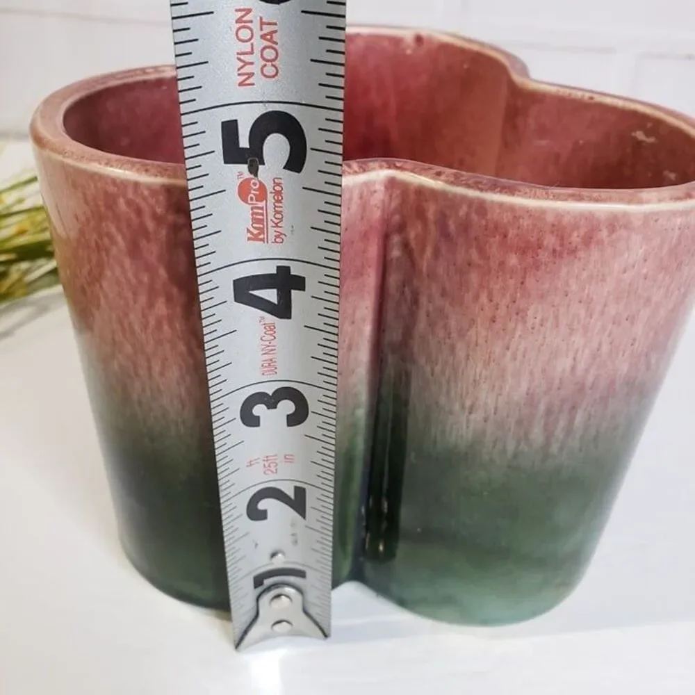 VIntage 50s Hull Mauve Pink Moss Green Clover Planter Trefoil Vase Signed